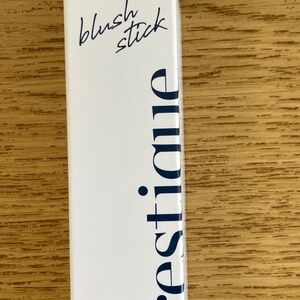 Trestique refillable blush and blending brush